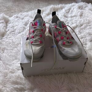 Nike Air VaporMax Sneakers - White and Pink